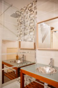 Sanitaires Hébergement cyclotourisme Guipry-Messac